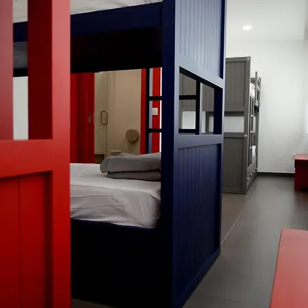 Hostel Lab *