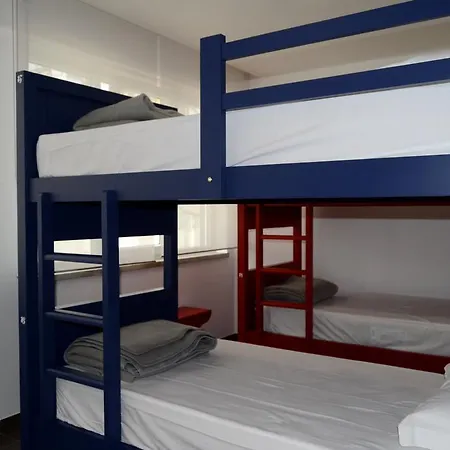 Lab Hostel *